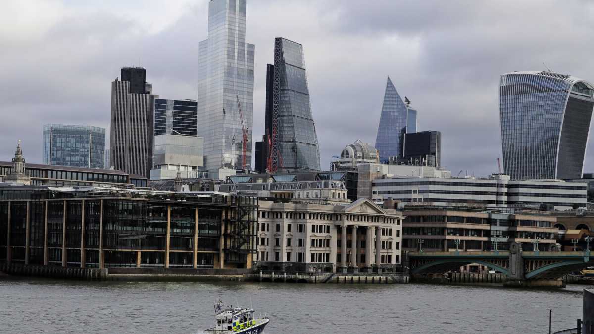 Immagine di Quanto è lontana Londra dalla Gran Bretagna