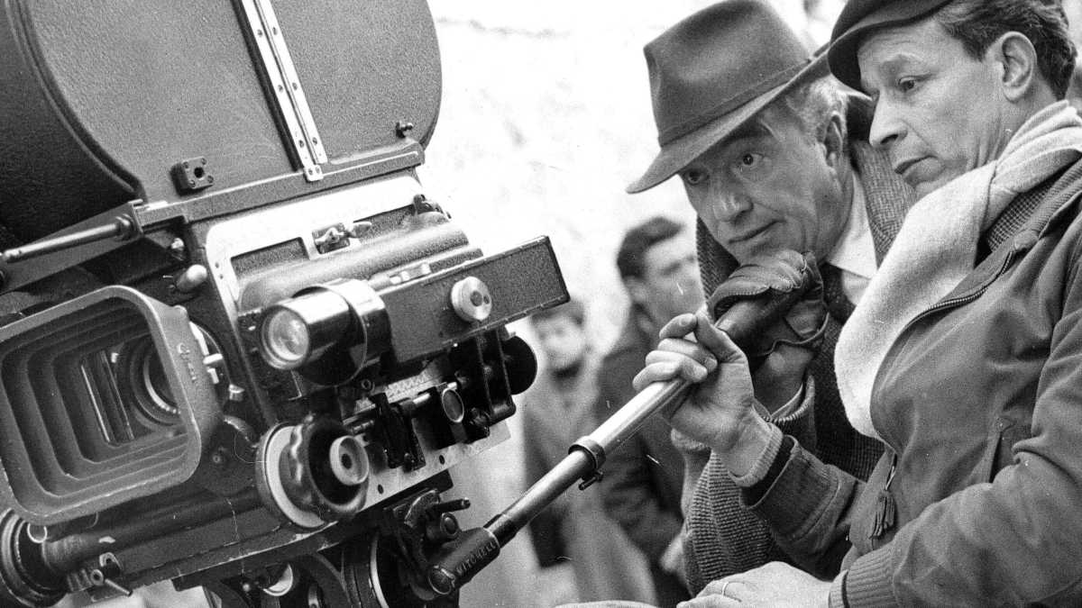 Immagine di Il complotto di Bettini spiegato con la cinefilia retrò