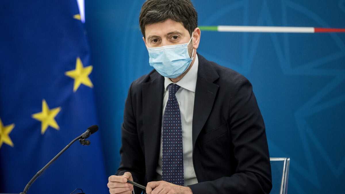 Immagine di L’appello fatale. Centotrenta firmatari e una vittima: Roberto Speranza