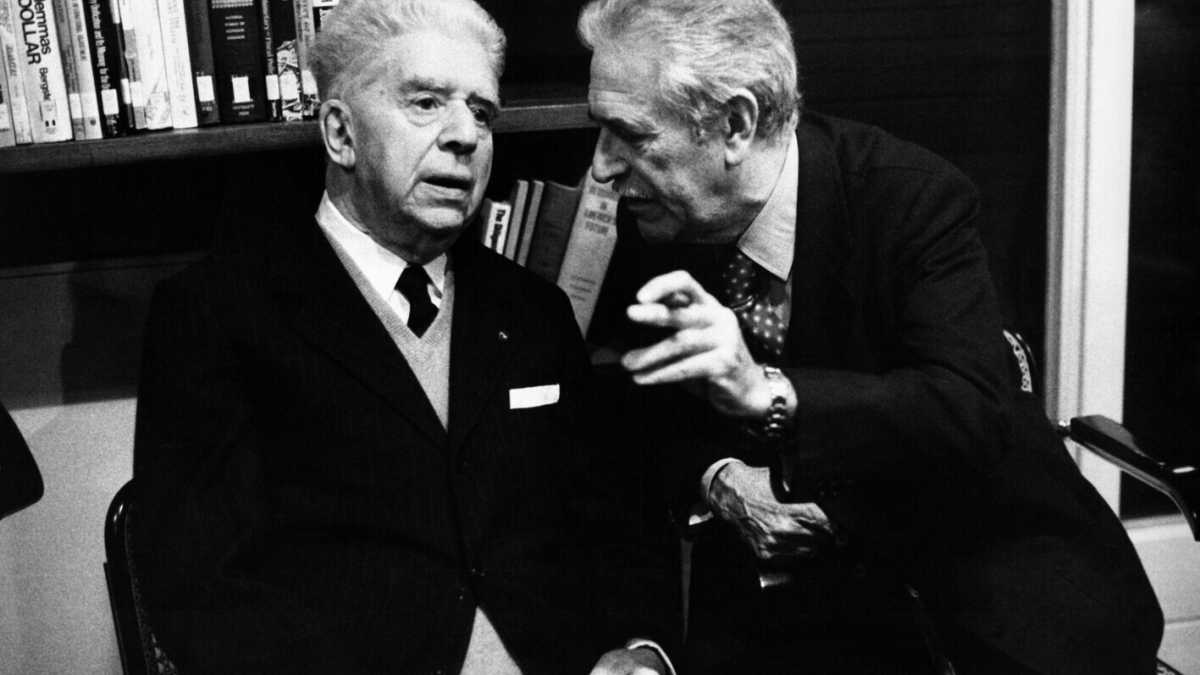 Immagine di L’attuale poesia italiana è un bel caos se Magrelli viene accostato a Montale