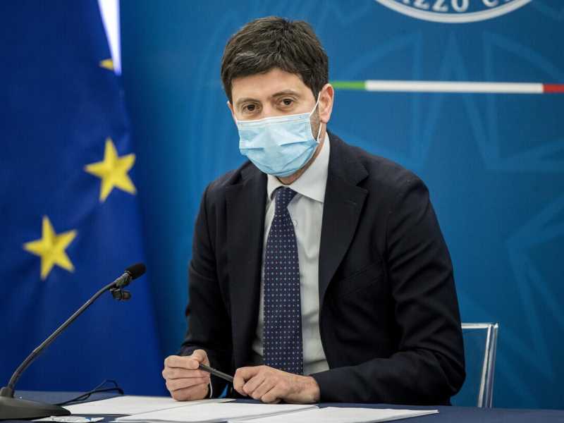 Il ministro della Salute Roberto Speranza (Ansa)