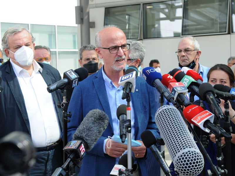In Puglia Lopalco è il capro espiatorio perfetto. Ma gli errori sui vaccini continuano