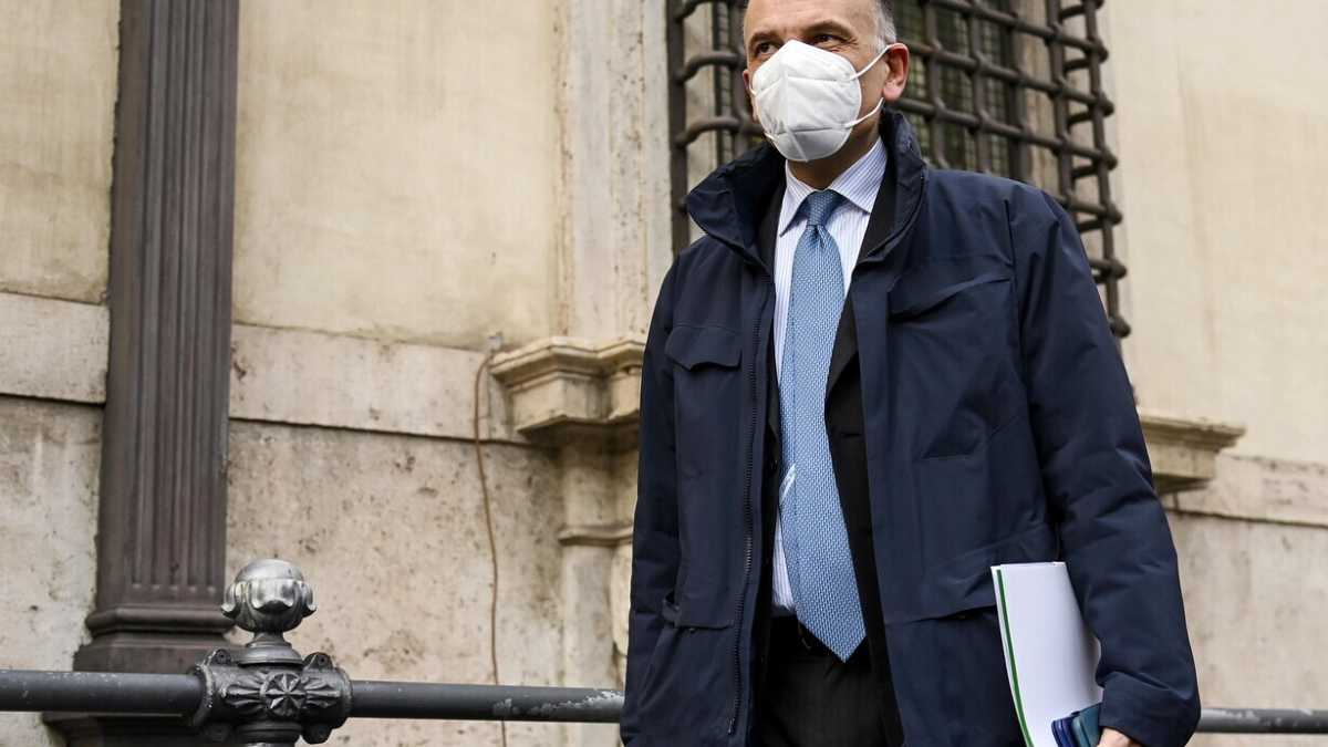 Immagine di Attenti a Letta che parla poco con Draghi e pure con i ministri Pd