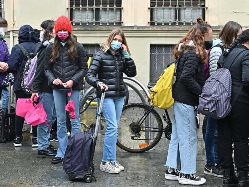 La scuola in bilico. Draghi la vuole aperta, i presidi chiedono chiarezza sui protocolli