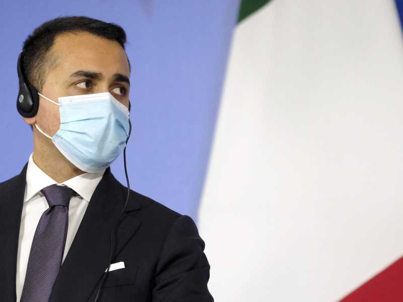 Di Maio mugugna sui silenzi di Conte: "Così il M5s si perde. Servono alleanze col Pd ovunque"