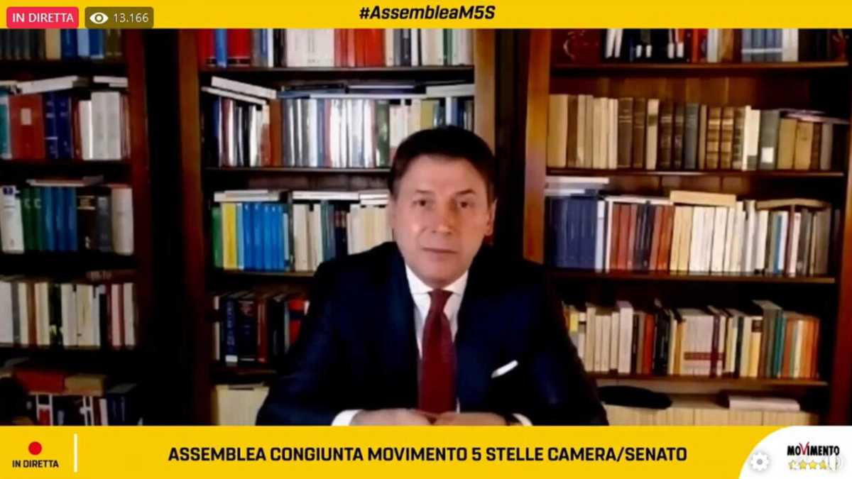 Immagine di M5s, dopo Casaleggio Conte ha un altro problema: si chiama Beppe Grillo