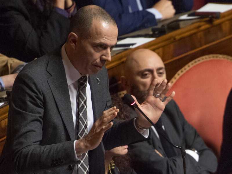 Il capogruppo della Lega al Senato, Massimiliano Romeo (foto Ansa)