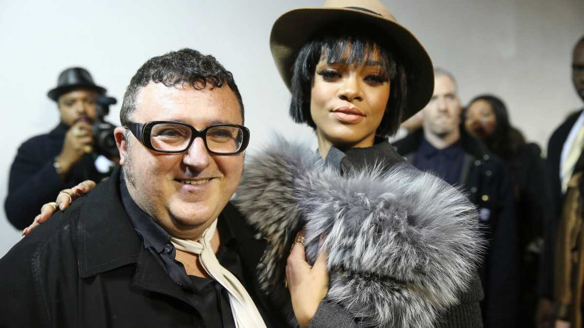 Immagine di Muore Alber Elbaz, lo stilista della resilienza felice