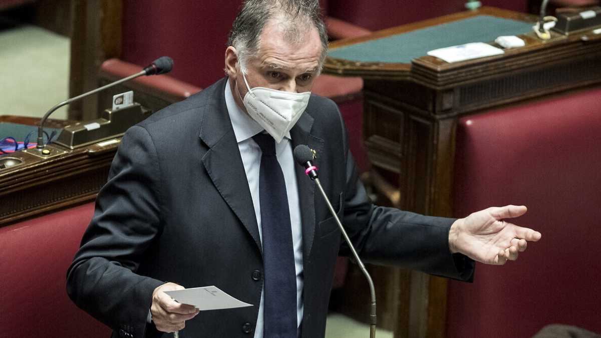 Immagine di Garavaglia sdogana gli idrovolanti