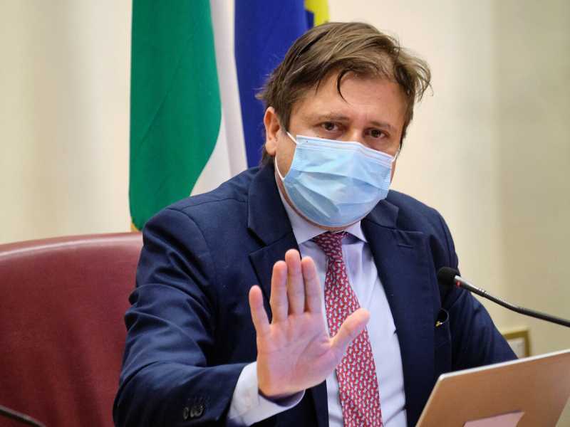 Sileri torna alla carica: "Non ho mai avuto risposte dal Cts sul piano pandemico"