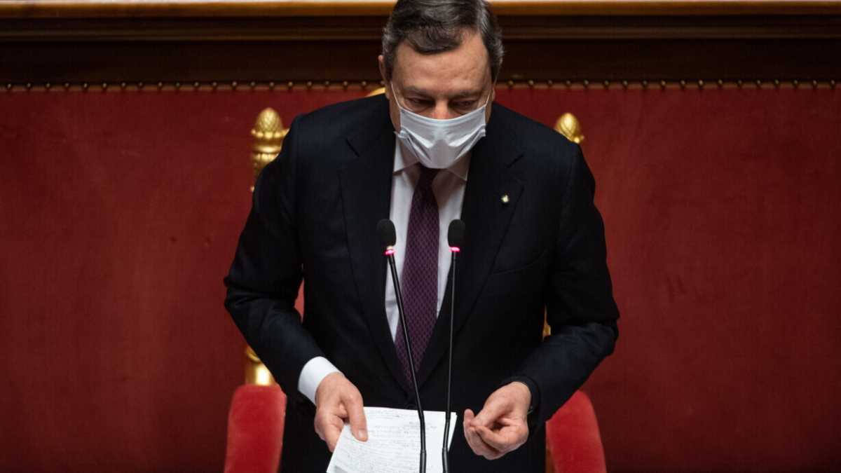 Immagine di Draghi e lo splendido schiaffo ai vizi dell’Italia