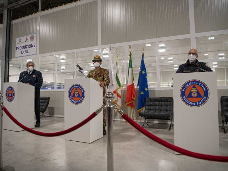 Covid, il Commissario Straordinario Figliuolo in visita a Bari (foto Ufficio Stampa Commissario Covid 19/LaPresse)&nbsp;<br />