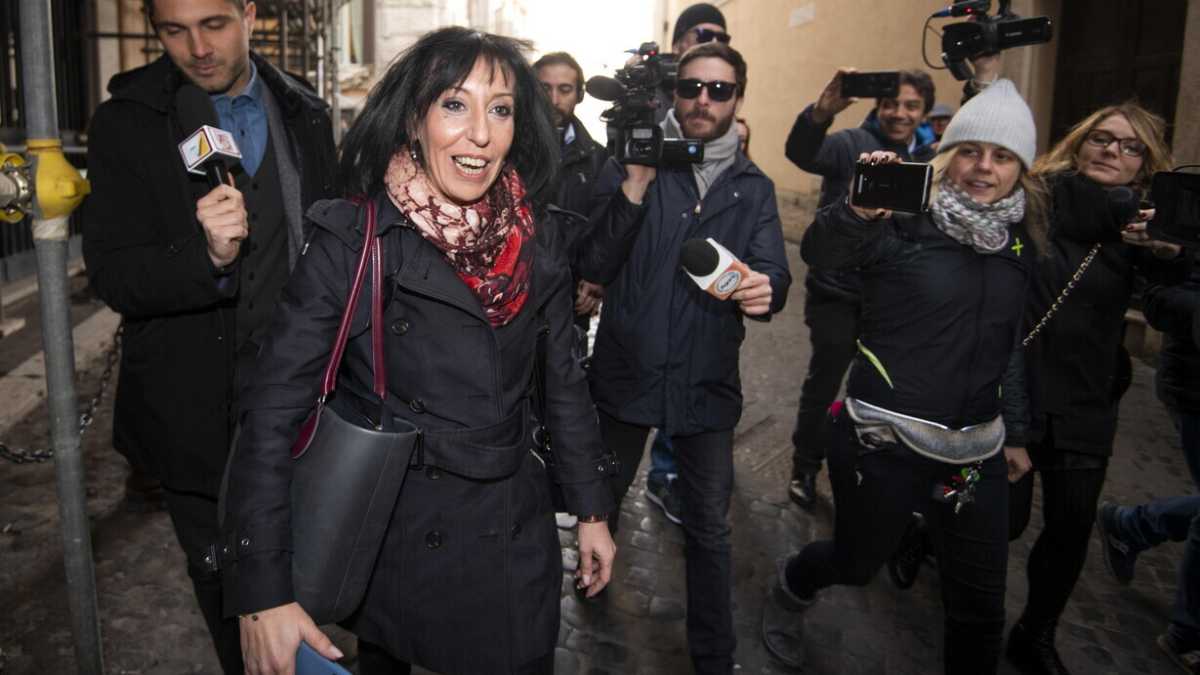 Immagine di Fenomenologia di Anna Macina, “pasionaria” pugliese tra Grillo, Bonafede e Di Maio