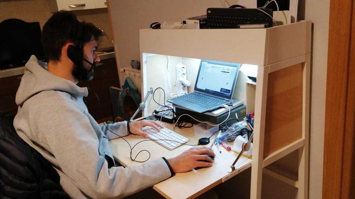 Immagine di Non si cresce di solo smart working