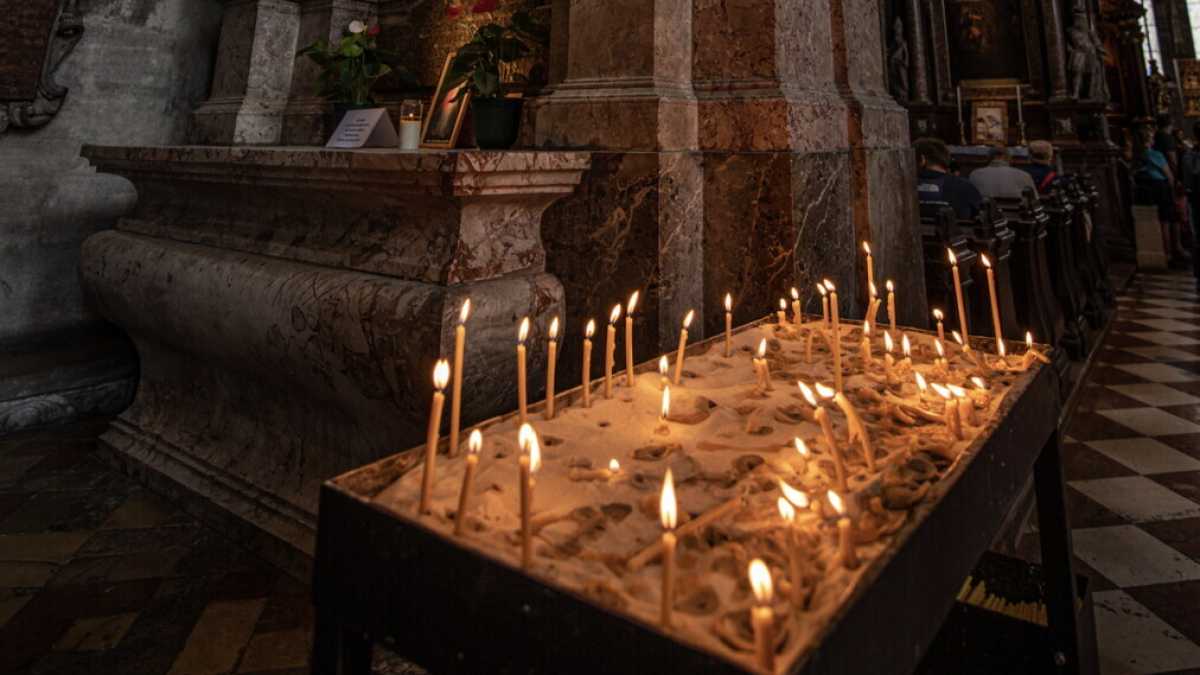 Immagine di Cristiani senza Cristo
