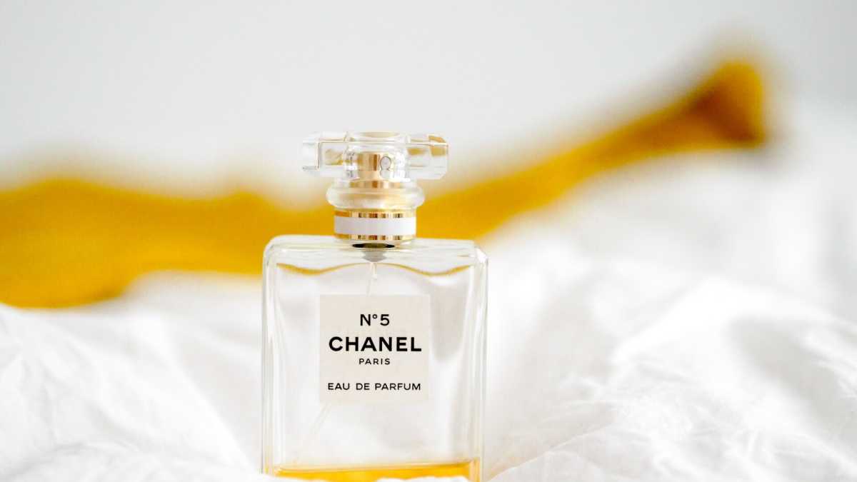 Immagine di Chanel n° 5 non è solo un profumo, è una storia di spie e intrighi nazisti