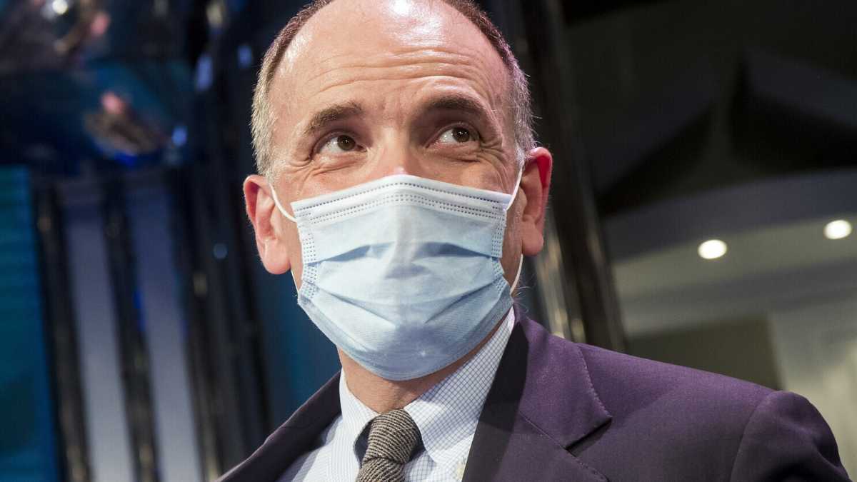 Immagine di Letta sta regalando Draghi a Salvini