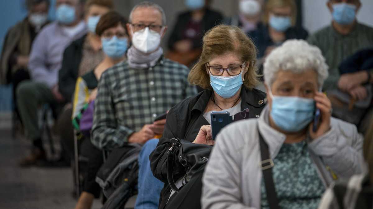 Immagine di Che conseguenze avrà lo stop dell'Ue ad AstraZeneca