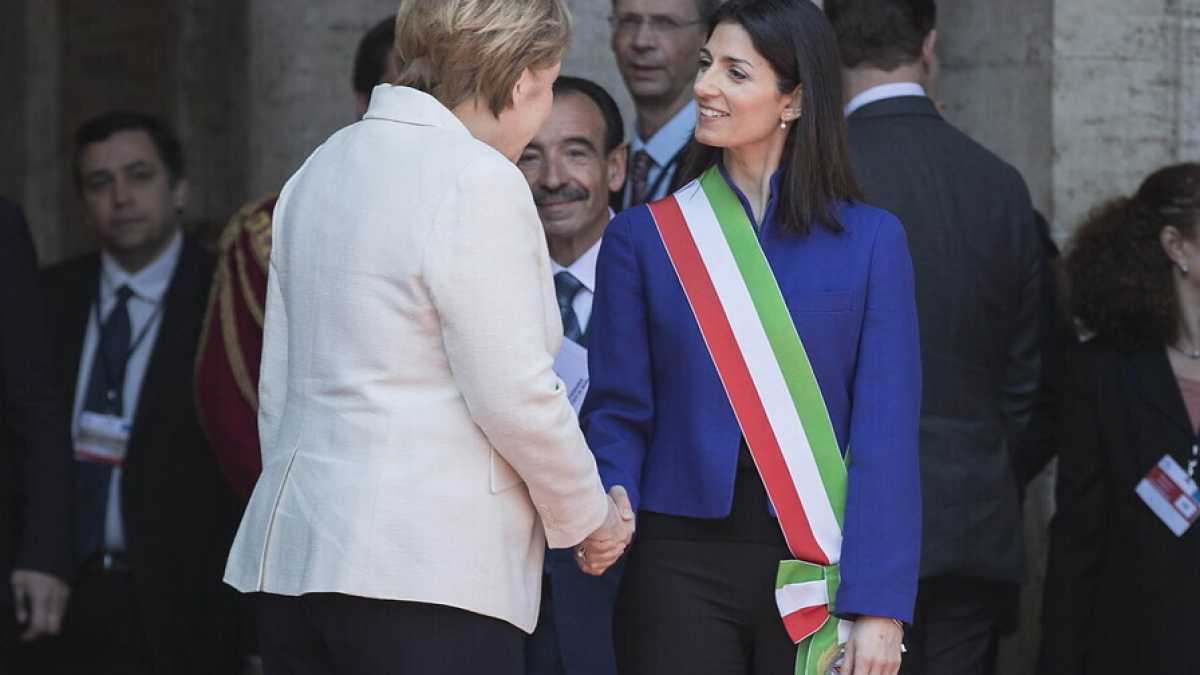 Immagine di Così Bettini-Conte-Letta hanno trasformato Raggi nella Merkel del Gra