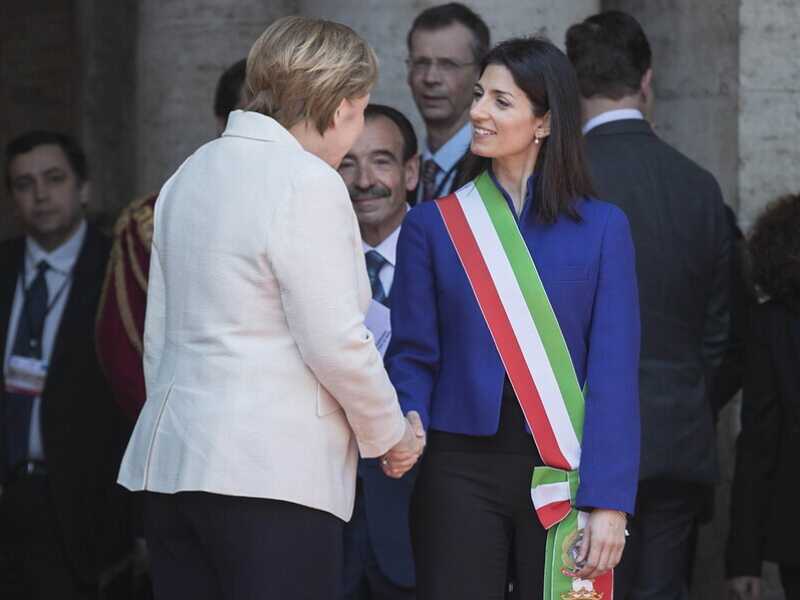 Così Bettini-Conte-Letta hanno trasformato Raggi nella Merkel del Gra