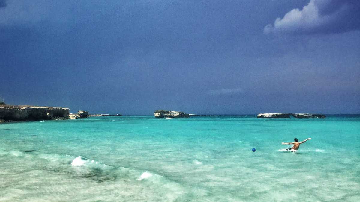 Immagine di Il Tap non ha distrutto San Foca. Il mare è da Bandiera Blu