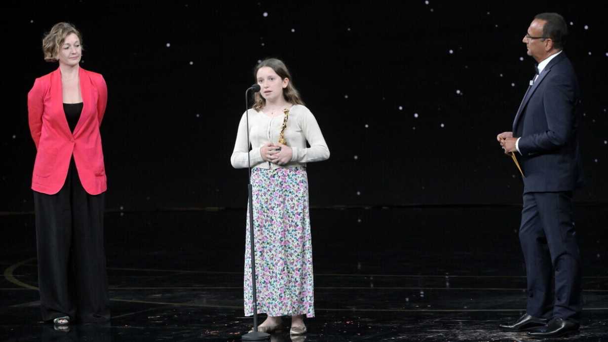 Immagine di “Bravo papà”. Emma Torre, che a undici anni ha già trovato le parole per tutto