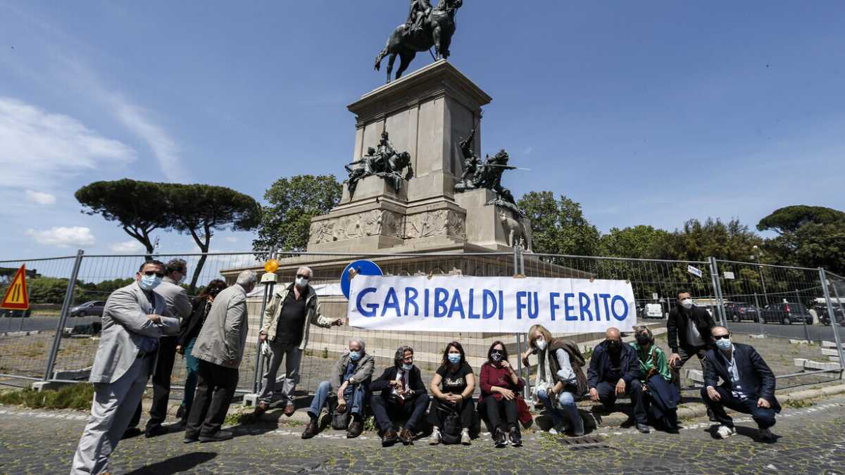 Immagine di Garibaldi ferito