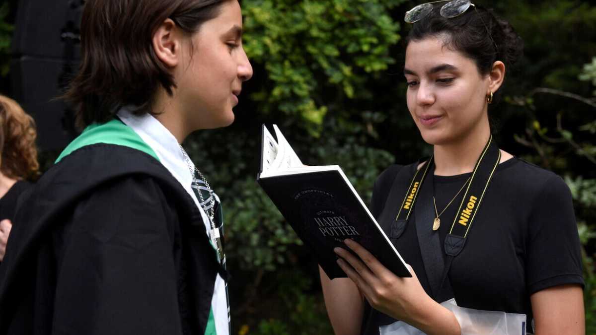 Immagine di La campus left nostrana ha studiato alla Scuola di magia di Harry Potter