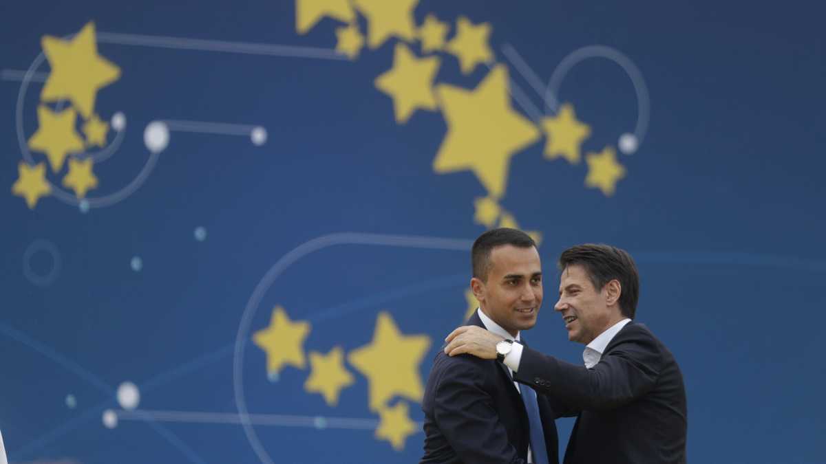 Immagine di Di Maio si fa i conti