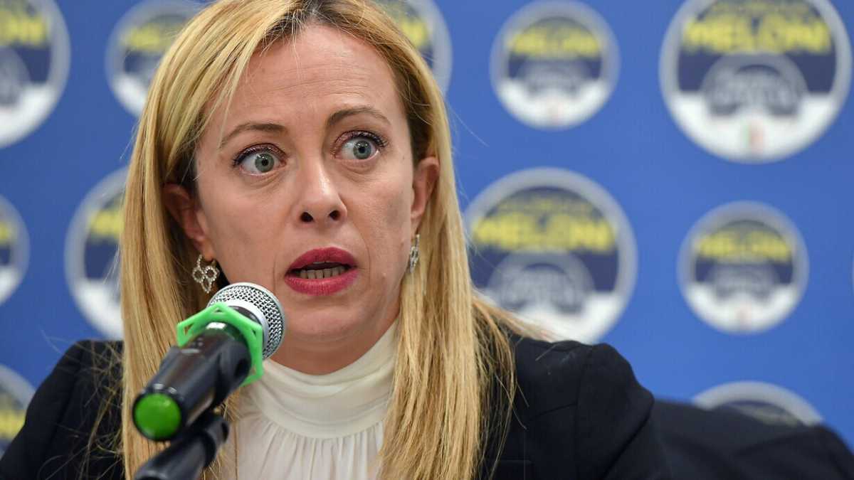 Immagine di Dopo (l'ennesimo) no di Bertolaso, Salvini e Meloni tacciono