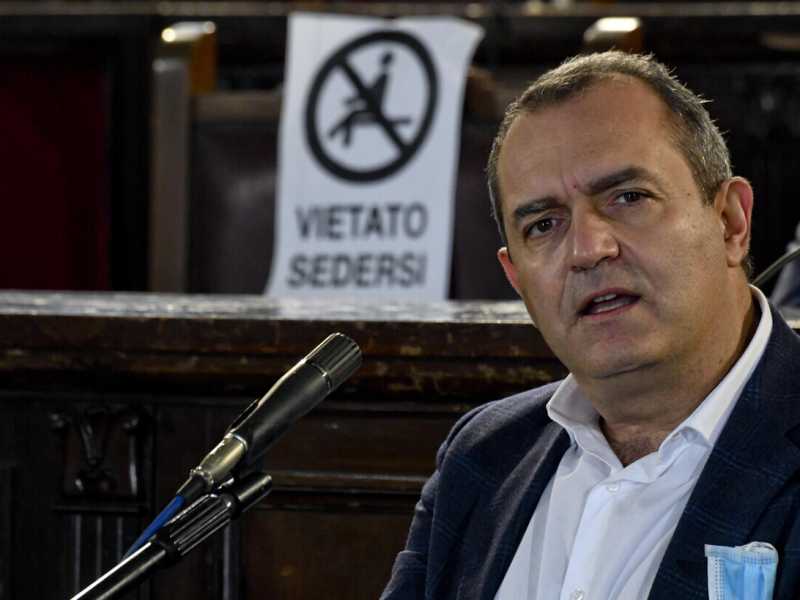 Luigi de Magistris &egrave; sindaco di Napoli dal 2011 (Ansa)&nbsp;<br />