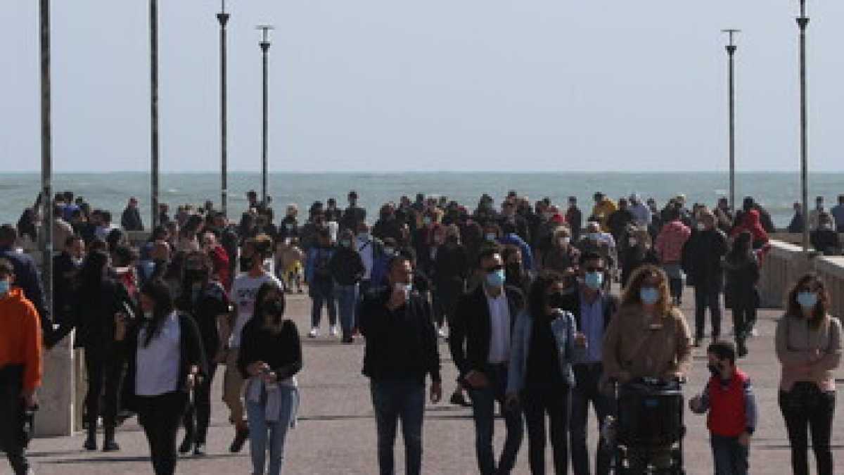 Immagine di L'Italia verso la zona bianca: cosa cambia per coprifuoco e riaperture