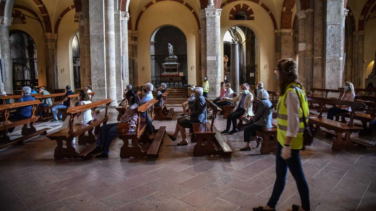 Immagine di Cronaca di una funzione religiosa funestata dal Covid manager liturgico