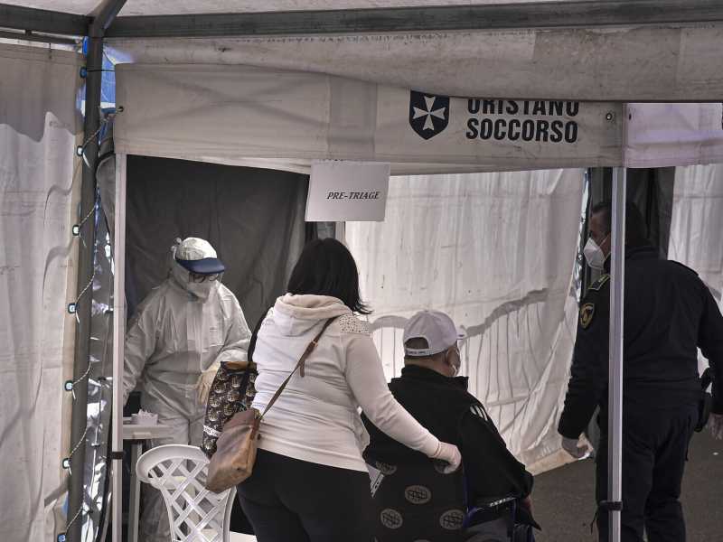 Le prime regioni in zona bianca. Le vittime sono al minimo da ottobre