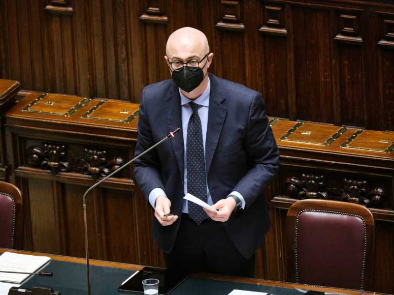 "Il M5s non rinnega il Conte Bis, ma ora è leale con Draghi". Parla D'Incà