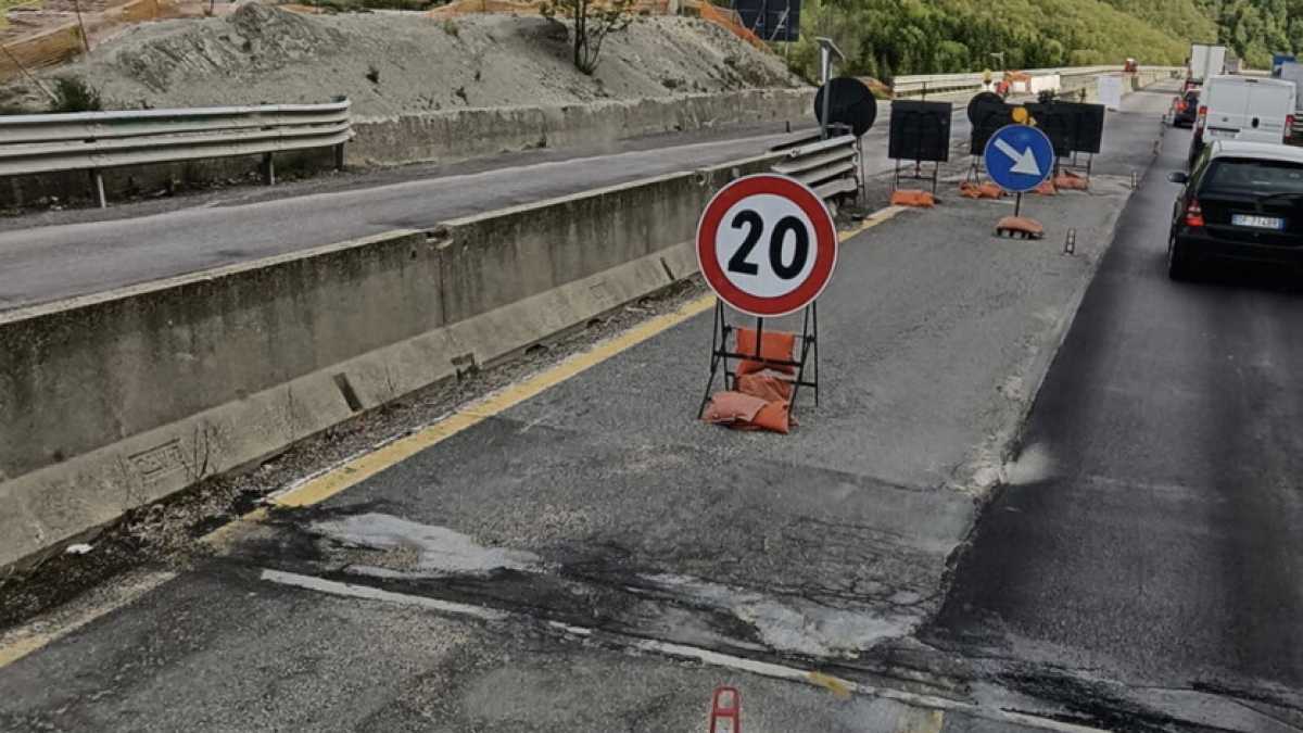 Immagine di Le cattive strade di stato