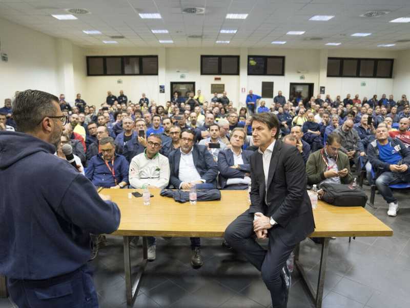 L'incognita sull'Ilva mette a rischio il Recovery, e anche Conte