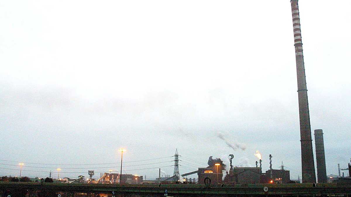 Immagine di Governare l'Ilva è impossibile. Chiuderla, un'impresa formidabile
