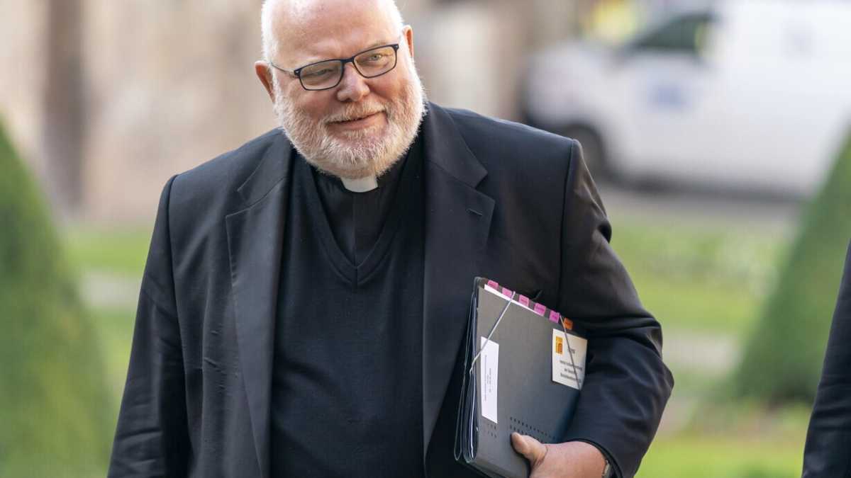 Immagine di Un fulmine sulla Chiesa: si dimette il card. Marx