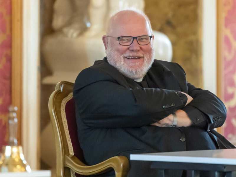 &nbsp;<span style="font-family: Arial, sans-serif; font-size: 12px;">Il cardinale Reinhard Marx (foto Ansa)</span>