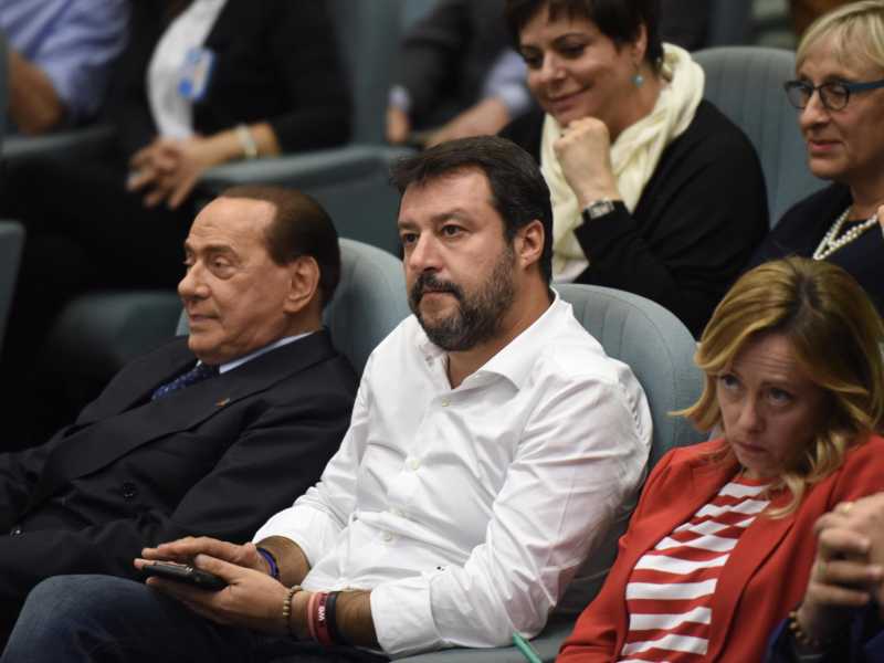 I leader del centrodestra: Silvio Berlusconi, Matteo Salvini e Giorgia Meloni (Ansa)