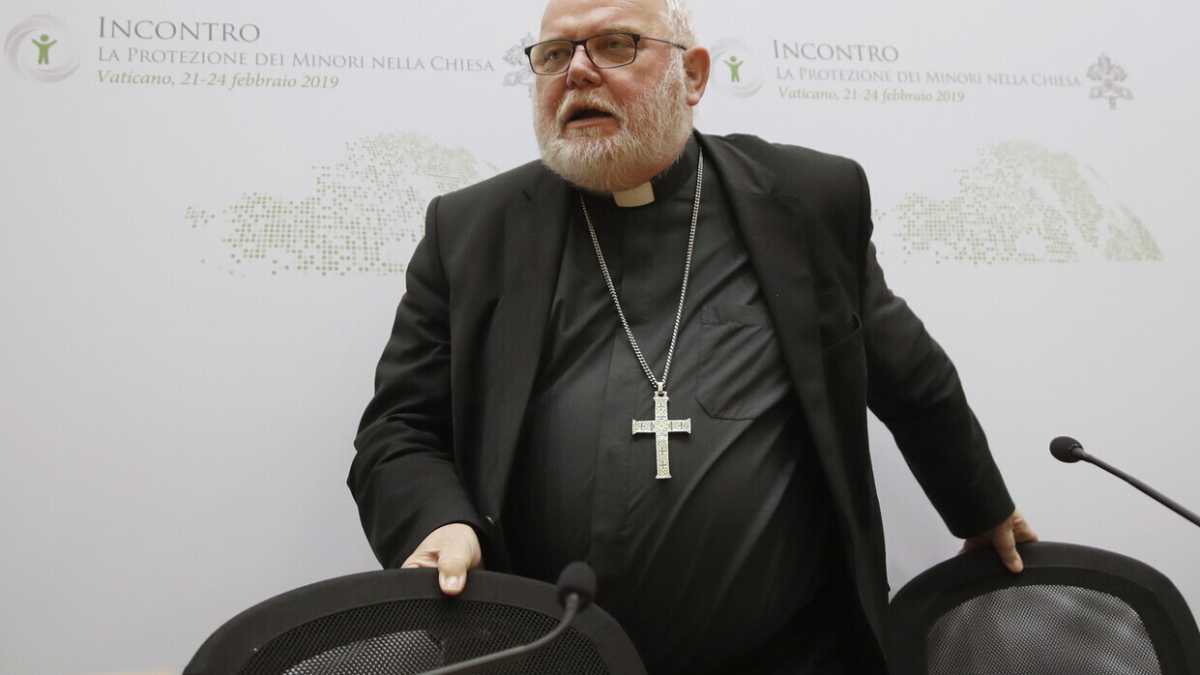 Immagine di Il pugno del cardinale Marx fa scattare la resa dei conti nella Chiesa. Il Papa che fa?