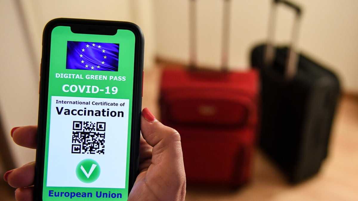 Immagine di La Privacy approva il “green pass”, ma complica la vita a Draghi