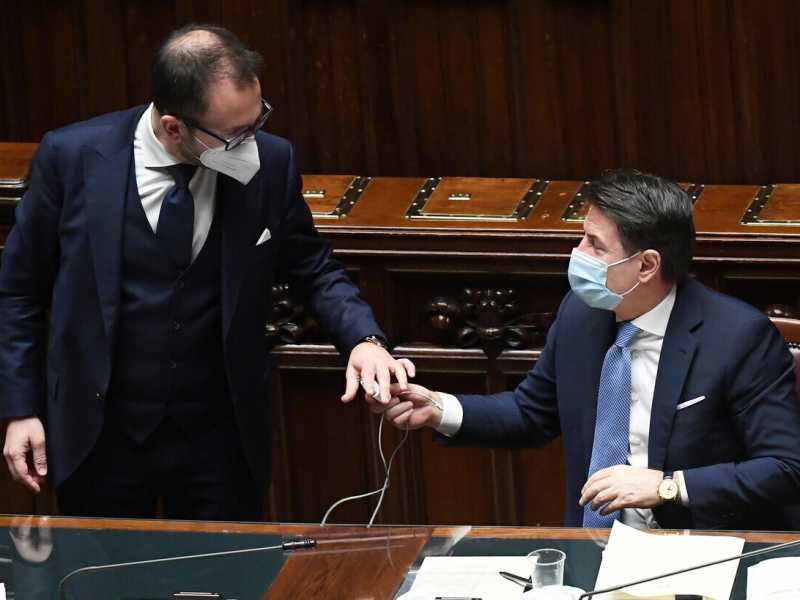 Conte blinda Bonafede e la prescrizione. E la riforma del processo penale rischia di slittare