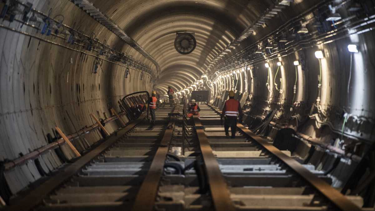 Immagine di "Altro che licenziamenti. Il problema sono le materie prime". Parla Buia (Ance)