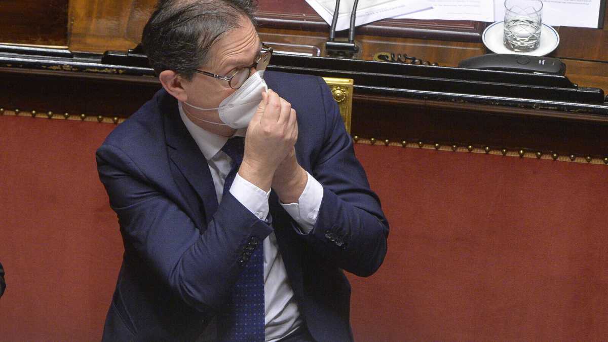 Immagine di Draghi di velocità: "Accelerare sui decreti attuativi". Garofoli in aiuto dei ministeri