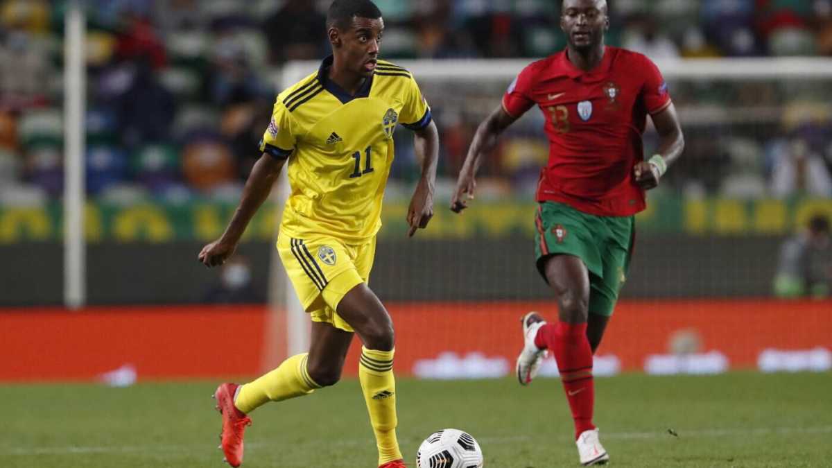Immagine di Alexsander Isak e il richiamo del campo