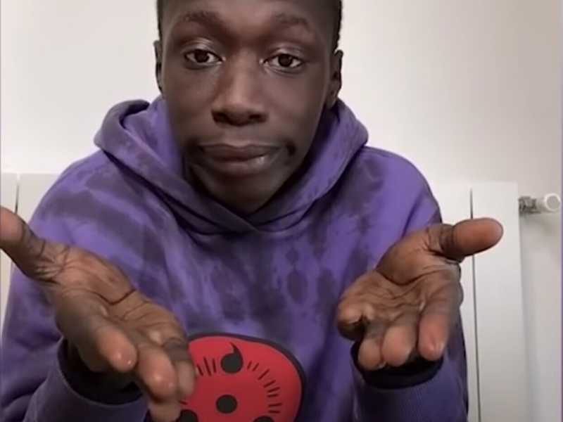 Il profilo TikTok di Khaby Lame, 21 enne di Chivasso, &egrave; tra i dieci pi&ugrave; seguiti al mondo (Immagine da YoTube)