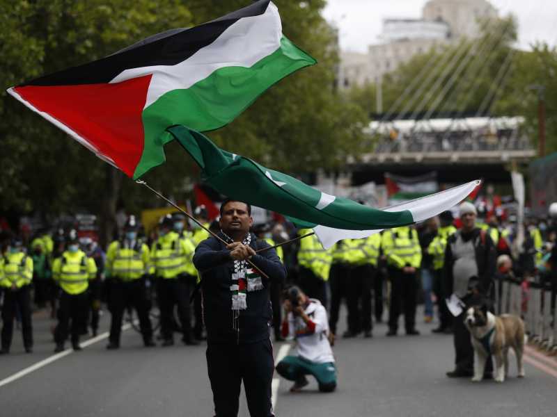 Quando c’entra Israele i giornalisti diventano attivisti woke, ci dice Matti Friedman