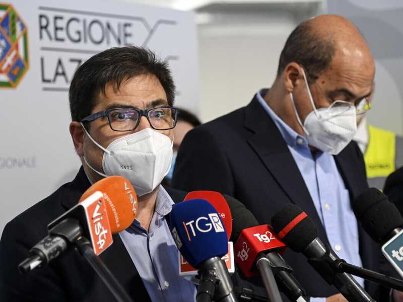 Il Lazio va contro il governo sui vaccini: sì alla seconda dose di AstraZeneca per gli under 60